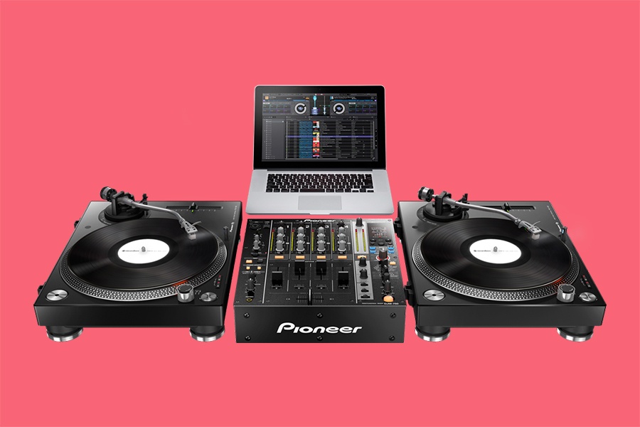 DJS STORE ROOM