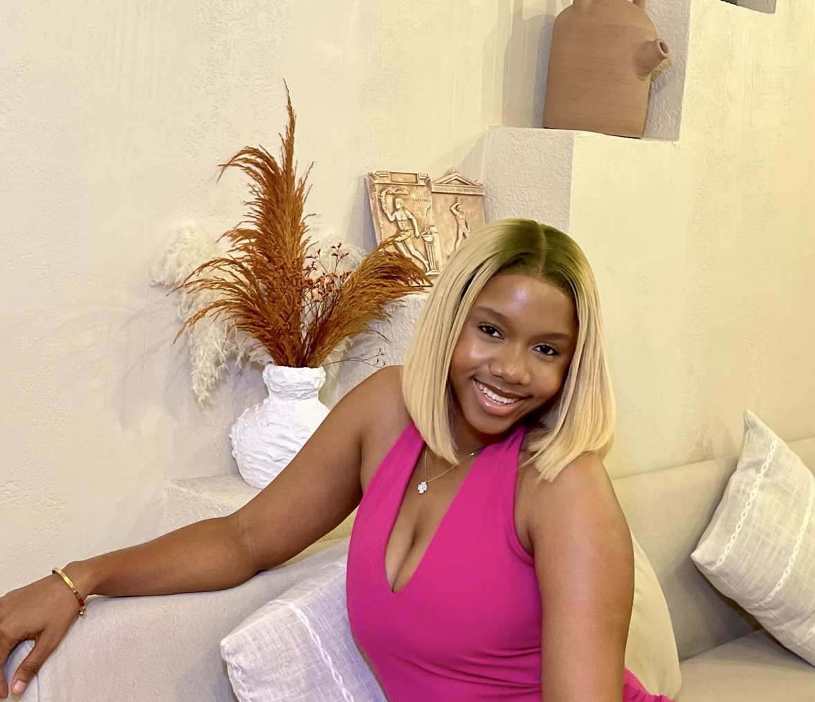 Festina Okundia