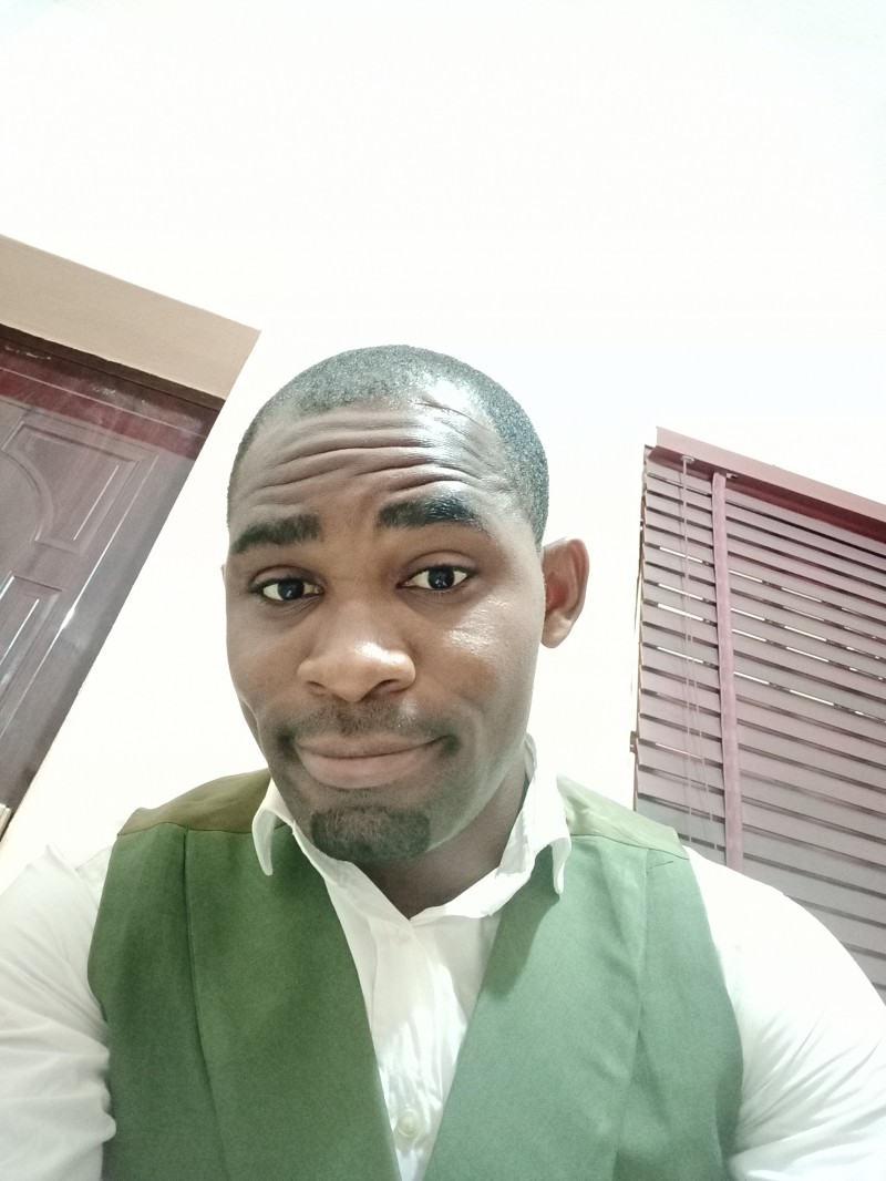 Oladele Olamide on Selar.co