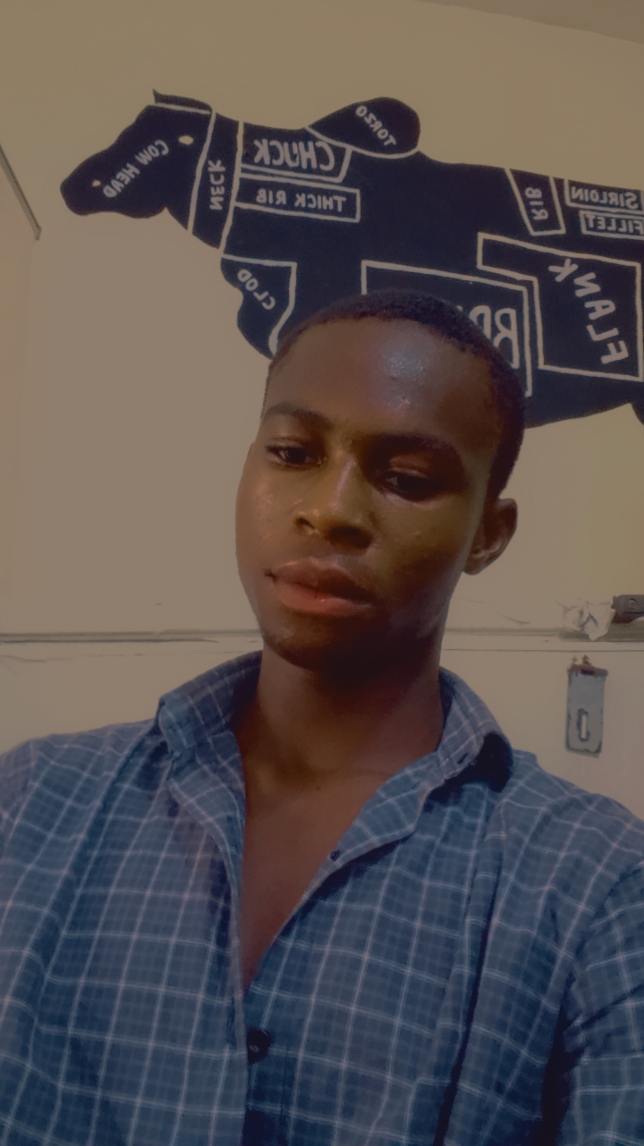 Oluwalusi Elijah