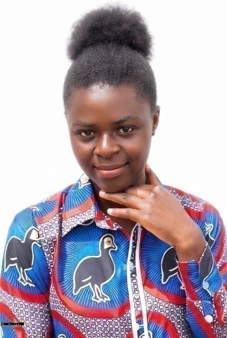Woguh Laurietta