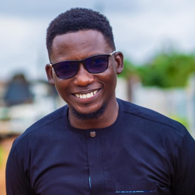 Yemi Adeoye