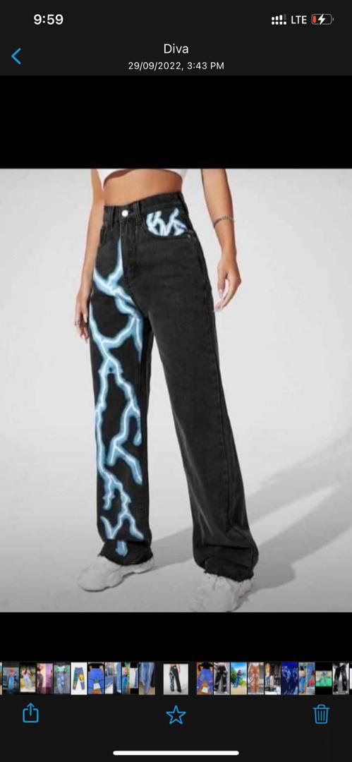 Female Boyfriend jeans