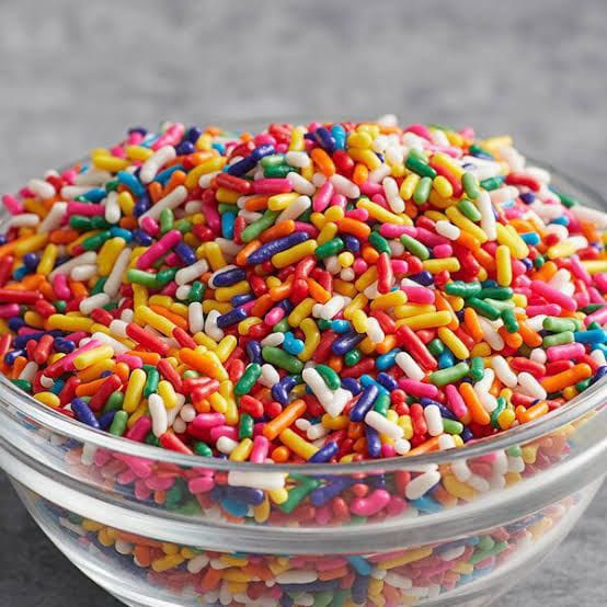 Learn How To Make Icing Sugar, Cornflour, Corn Starch, Food Colouring, Sugar Pearls, Luster Dust And Sprinkles