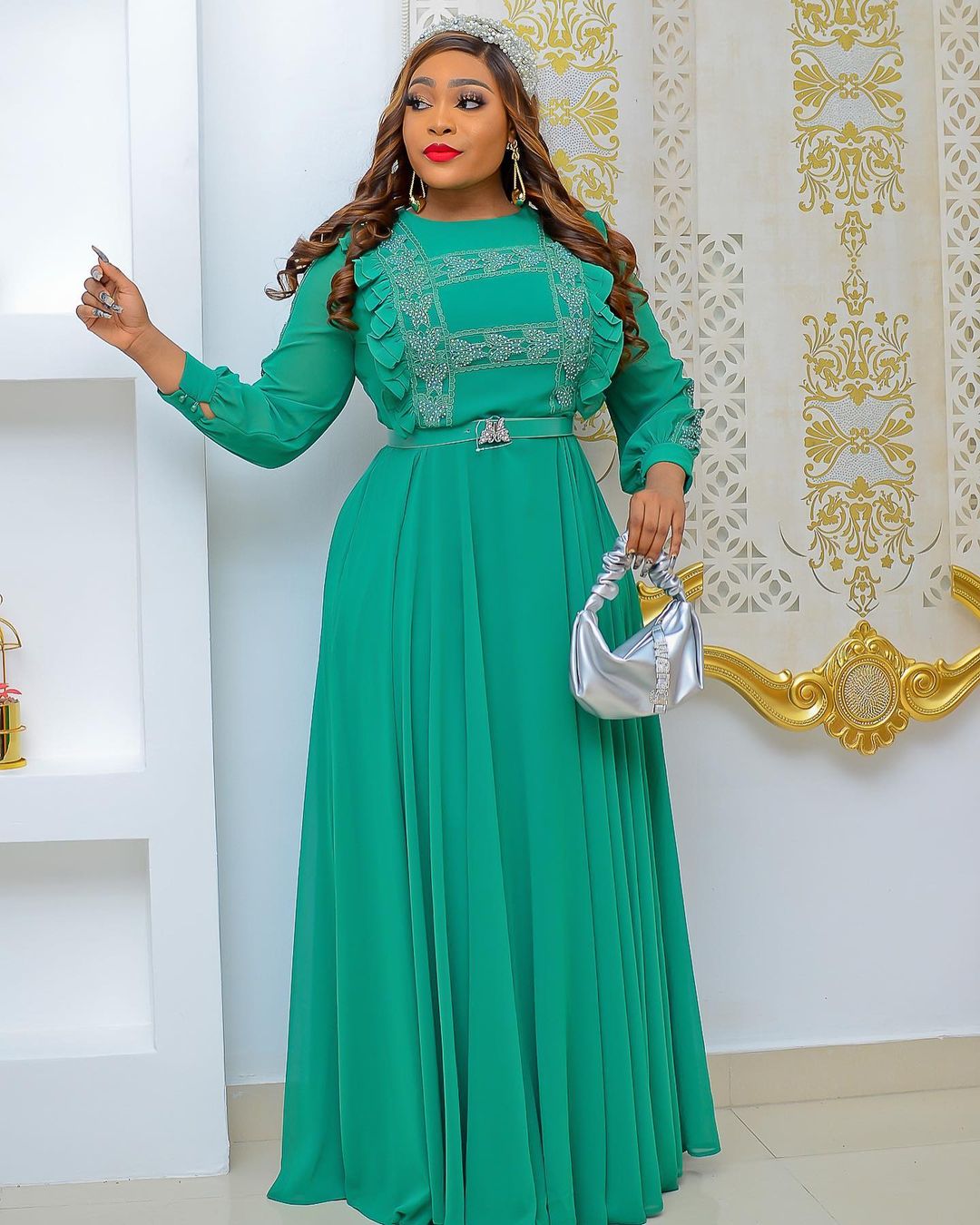 DRESS BANKY