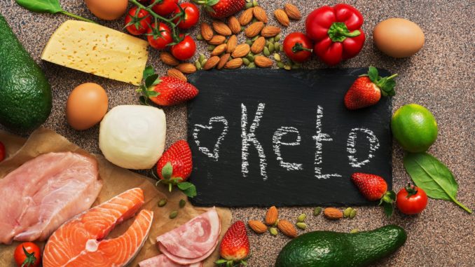 The complete Keto Diet manual: Quick and easy recipes for busy people on the ketogenic Diet with 21-Day Meal Plan