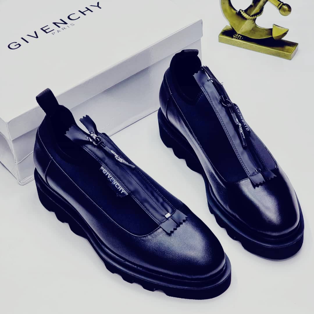 mens givenchy sneaker sale