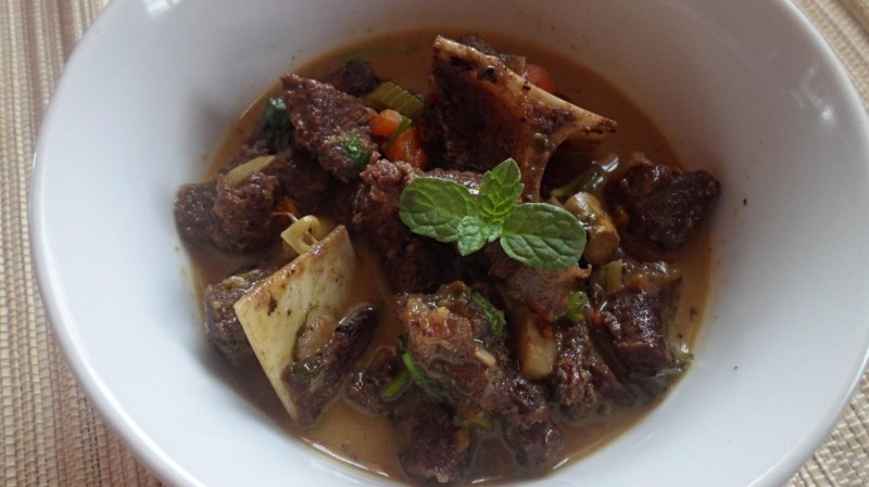 BEEF IN COCONUT CURRY SAUCE RECIPE