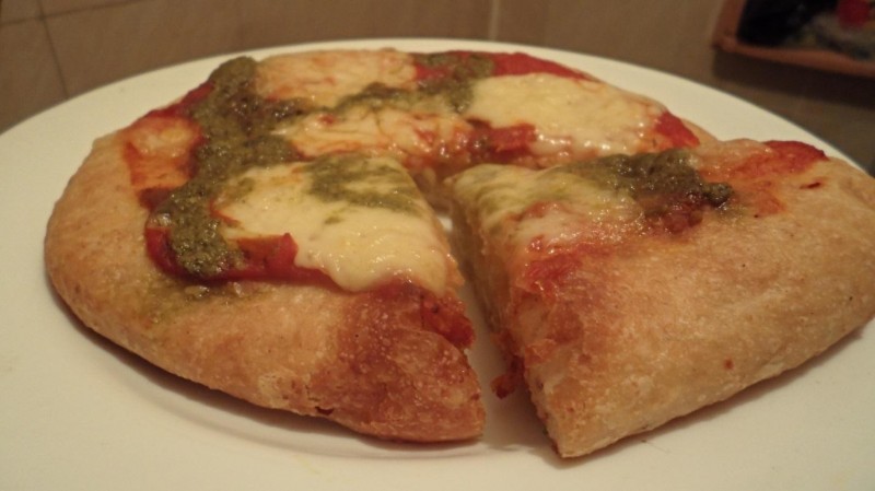 HOMEMADE PIZZA RECIPE