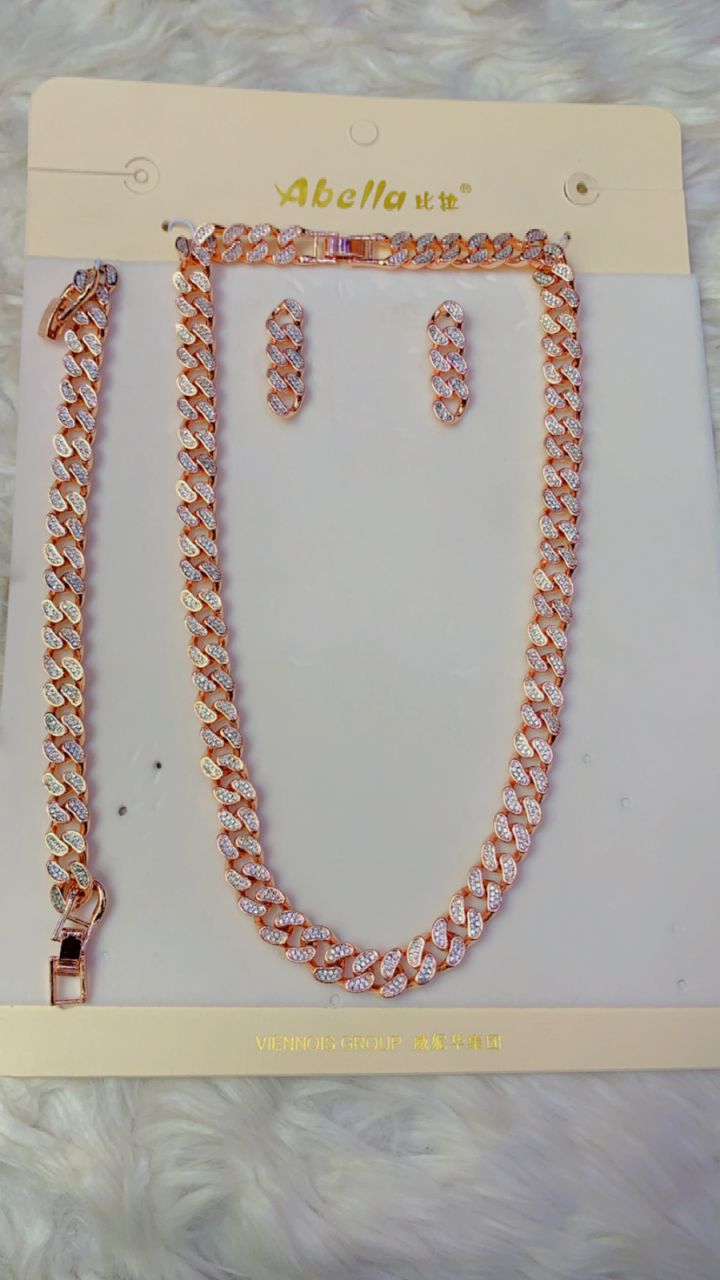 D3 Viennois Necklace Sets
