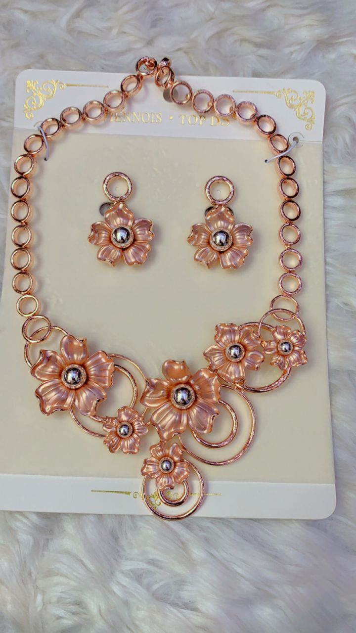 D3 Viennois Necklace Sets