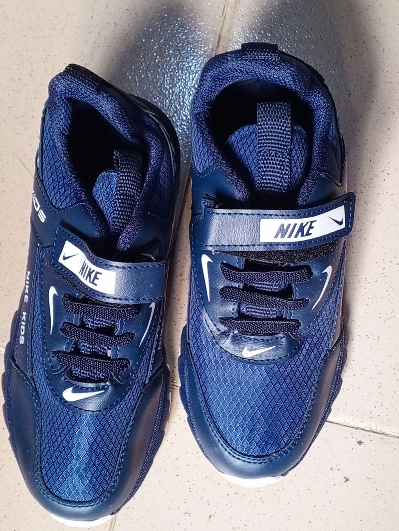 Kids sneaker