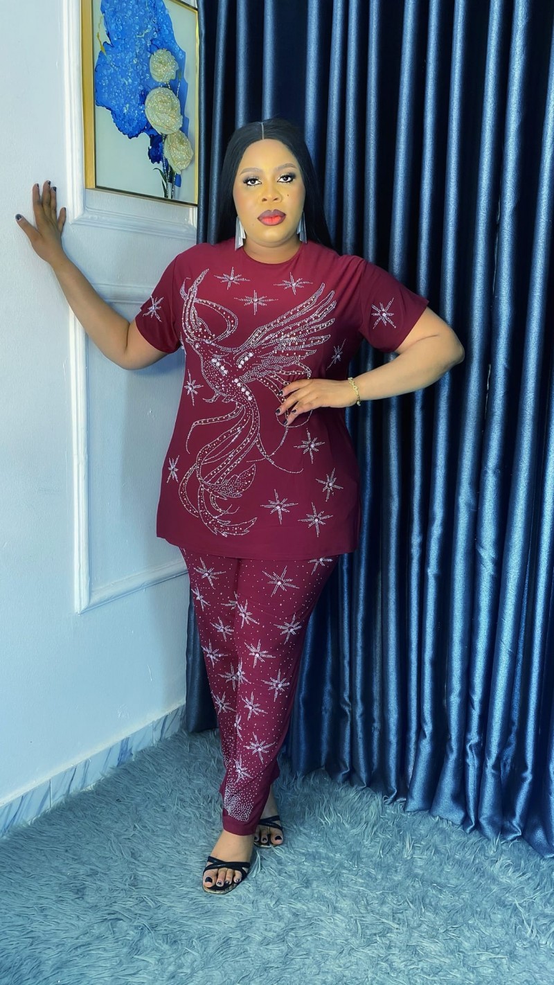 Maroon coloured up and down for ladies