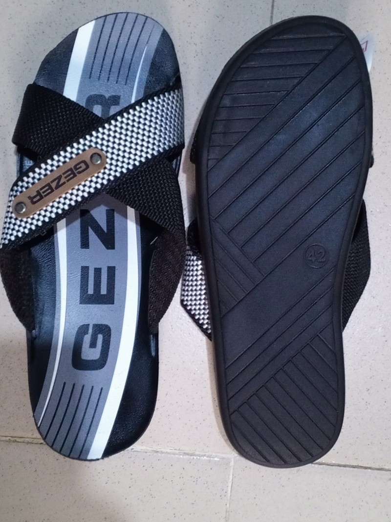 Men's slippers