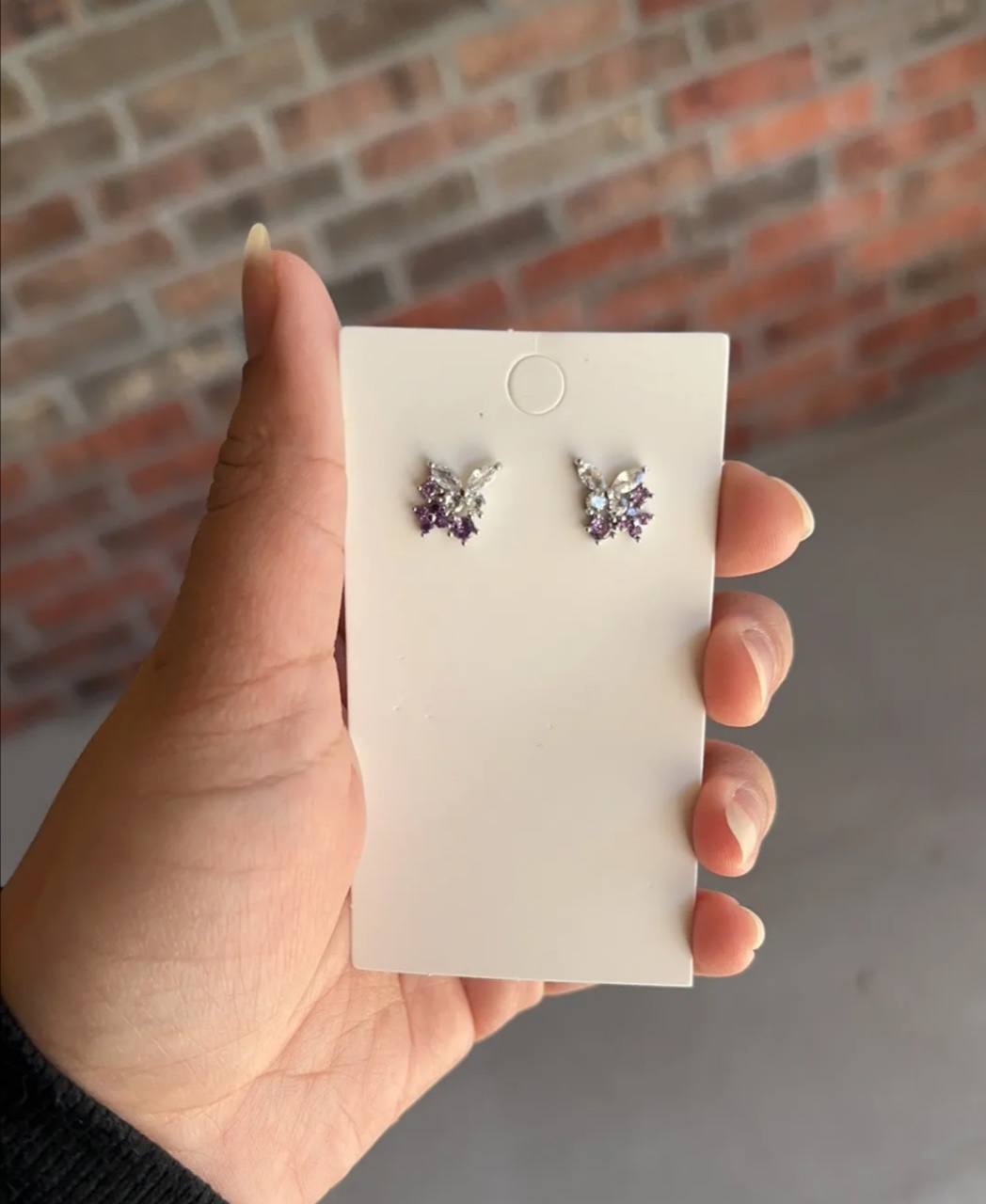 EAR RINGS