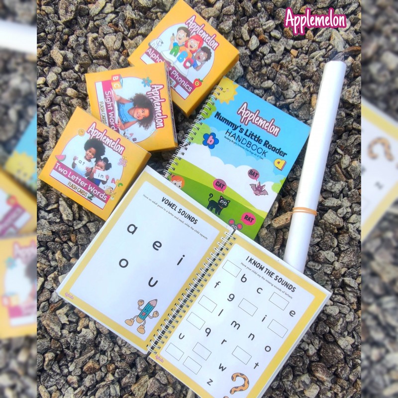 Applemelon Mummy's Little Reader kit