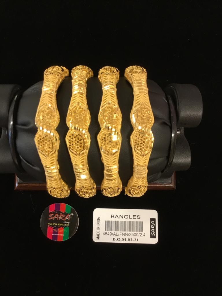 4 PCs gold-plated screw bangles