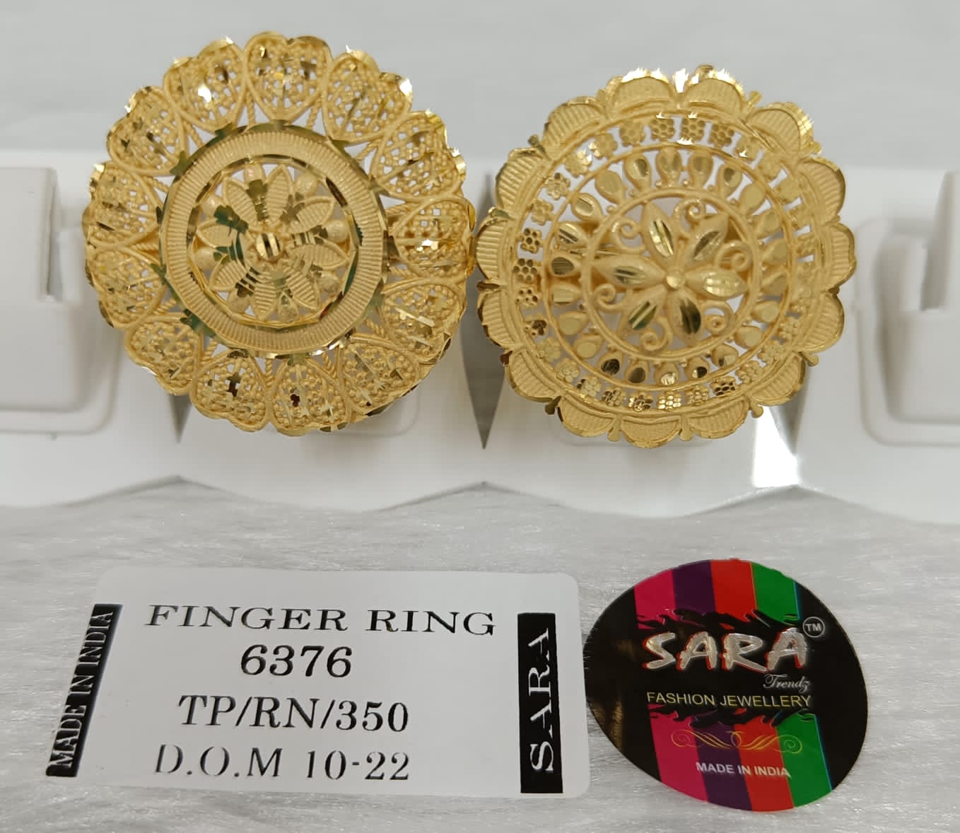 Fancy flower fingerrings