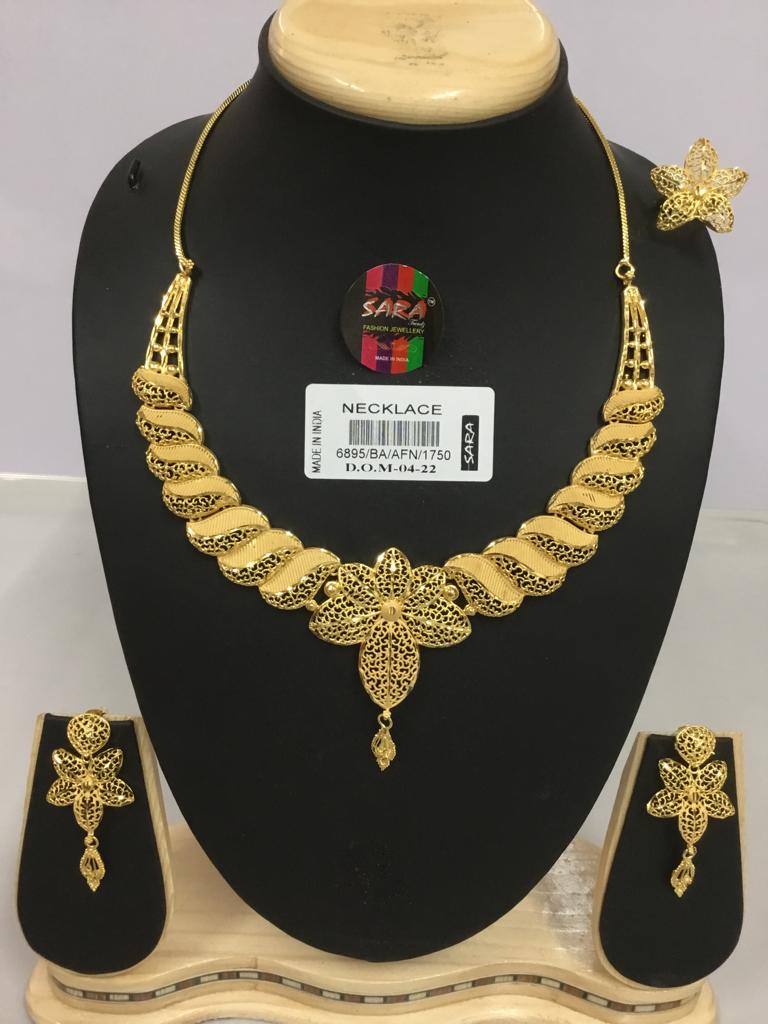 Gold-plated fancy necklace set