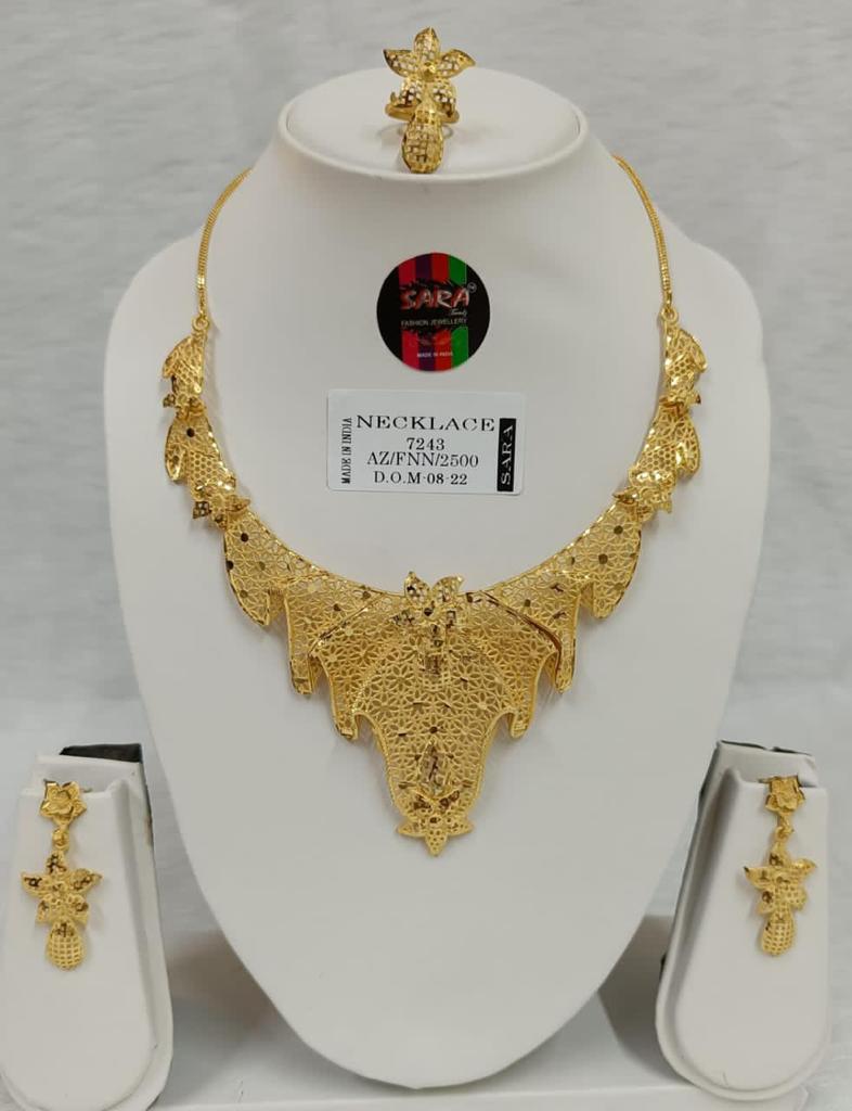 Gold-plated fancy necklace sets