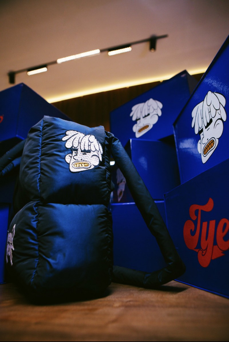 SINCERLEY BENSON X AHOF MERCH PACK