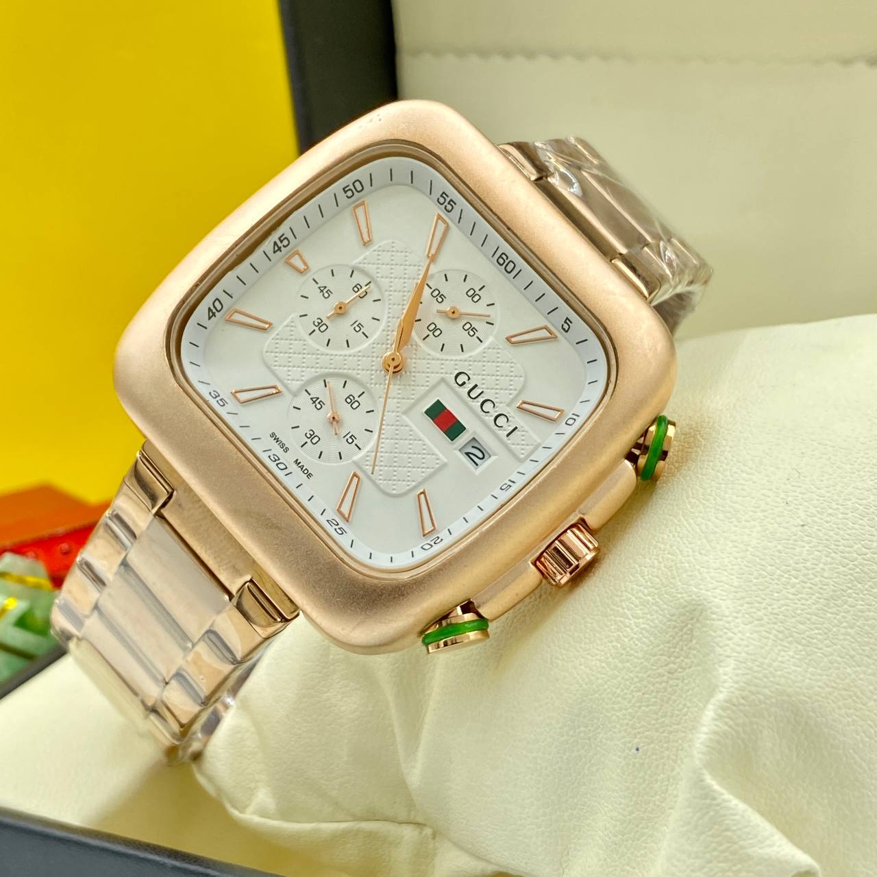 Gucci Luxury Wristwatch