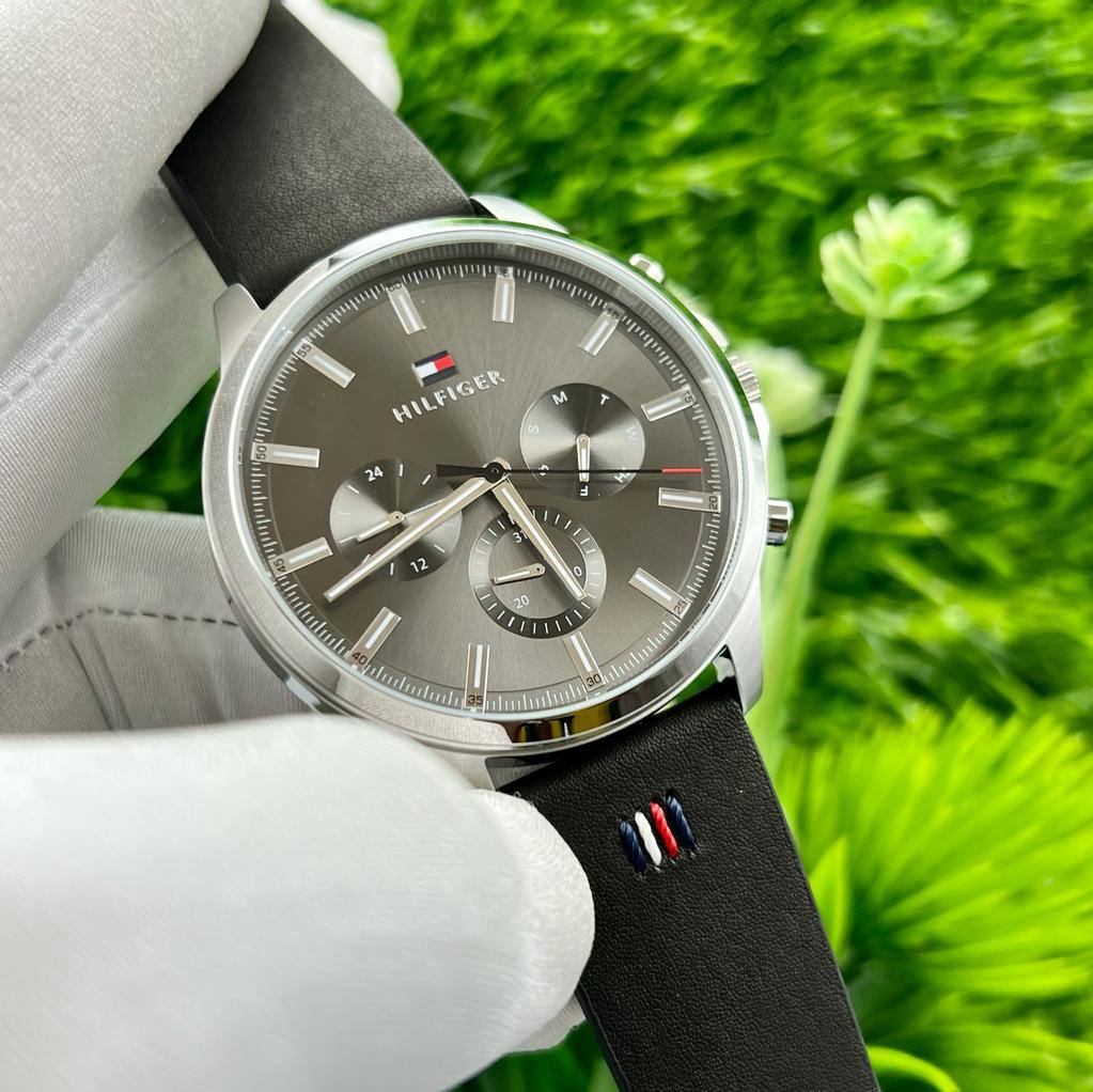 Tommy Hilfiger Luxury Wristwatch