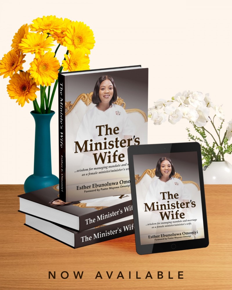 Buy The Minister's Wife by Esther Ebunoluwa Omoniyi by Omoniyi Esther ...