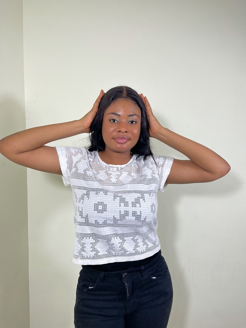 Abi white top