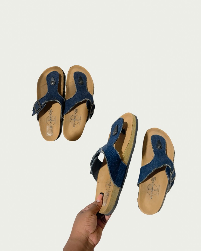 Casual slippers