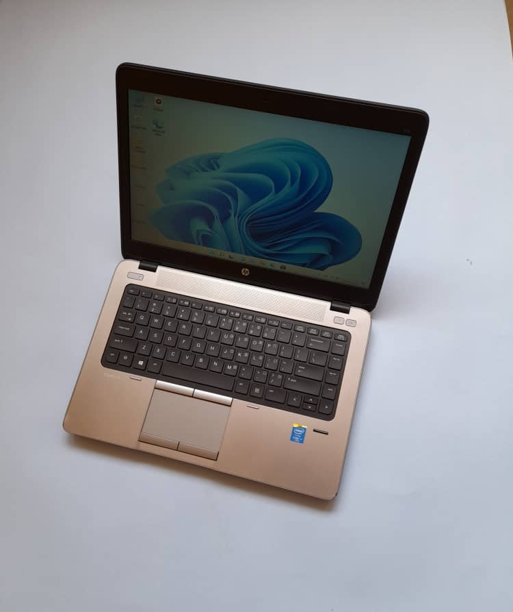 HP Core i5