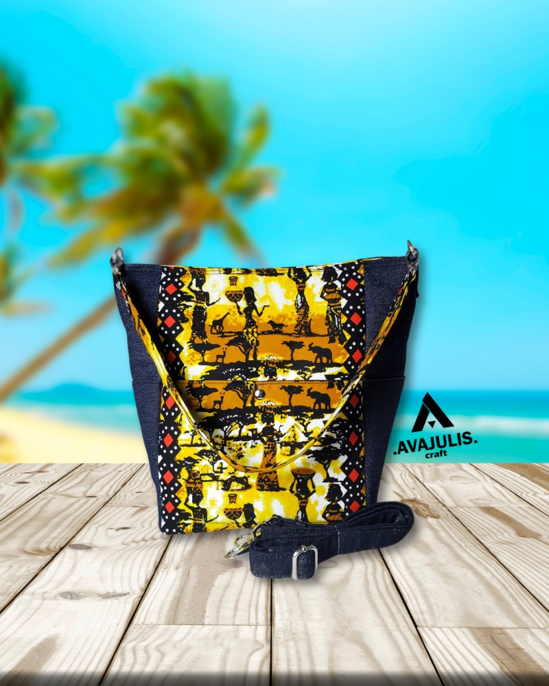 WENDY BUCKET BAG