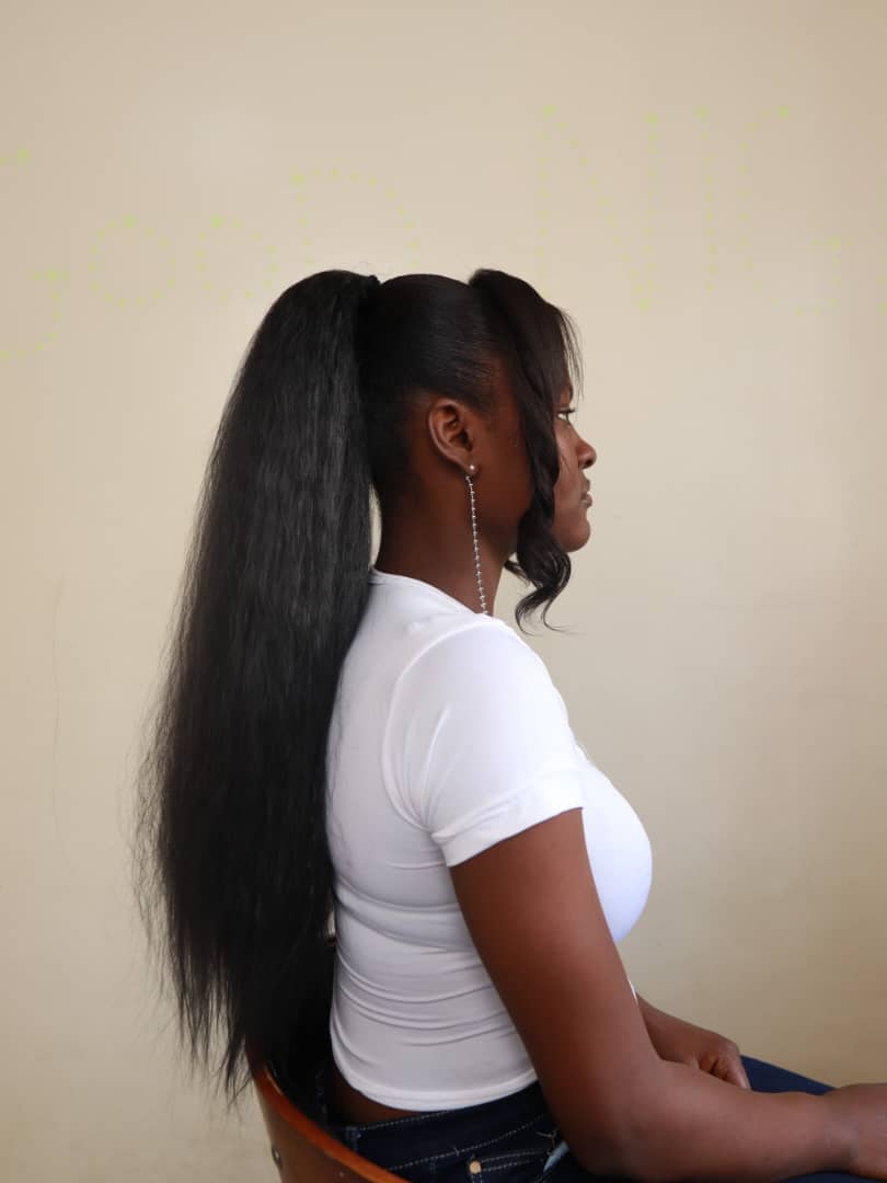24" Kinky Straight Detachable Ponytail