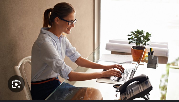 THE ULTIMATE GHOSTWRITING COURSE.
