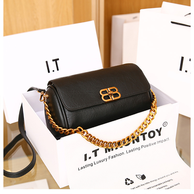 Women fashion hand bag