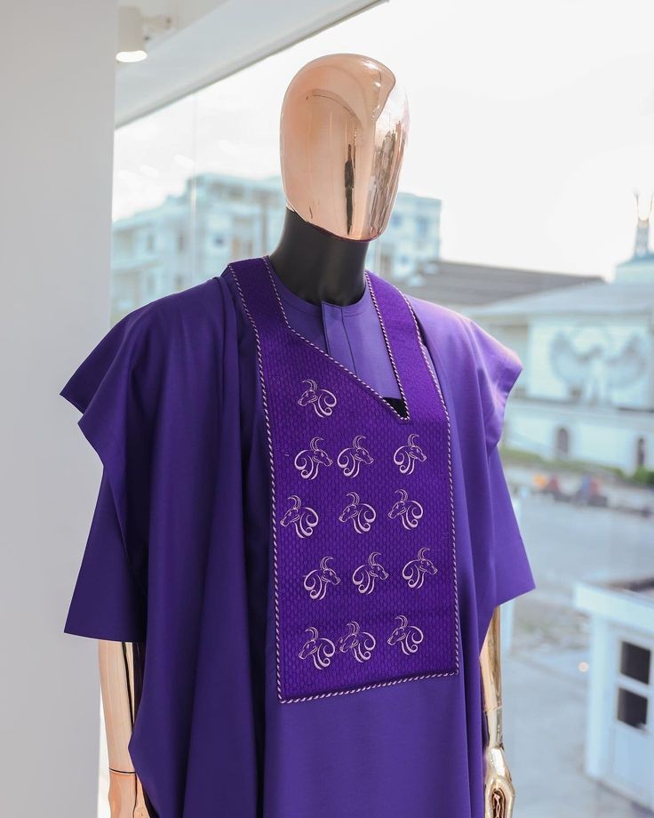 Blue short sleeve Agbada wear for men