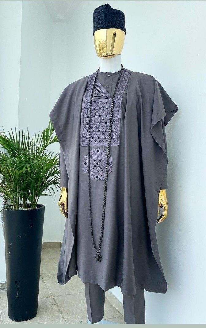 Green long sleeve Agbada wear for men
