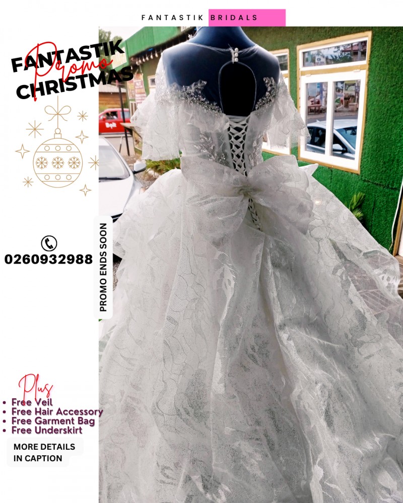 Get Your Special Wedding Dress for as Low as Ghc399!