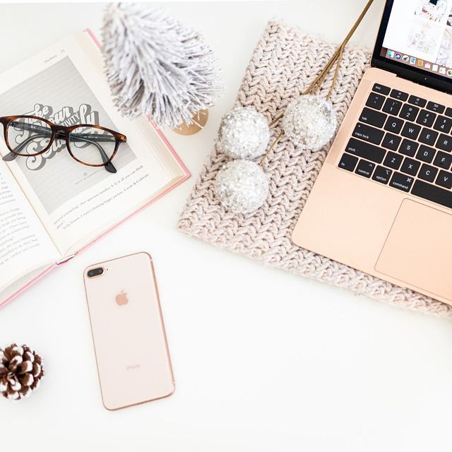 KICK YOUR REMOTE WORK JOURNEY AS AN ADMIN VIRTUAL ASSISTANT (AVA)