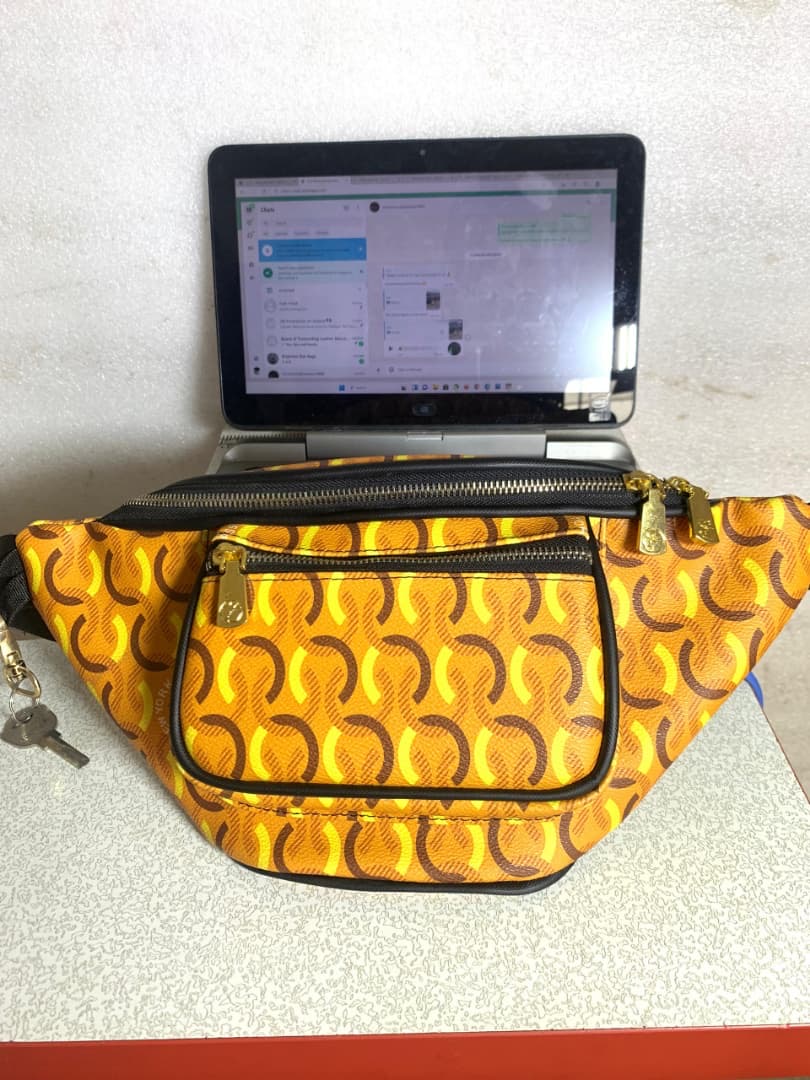 URBAN FANNY PACK