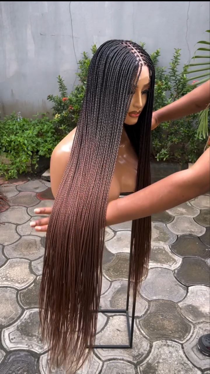 Wig Grace ( Bone straight Braids)