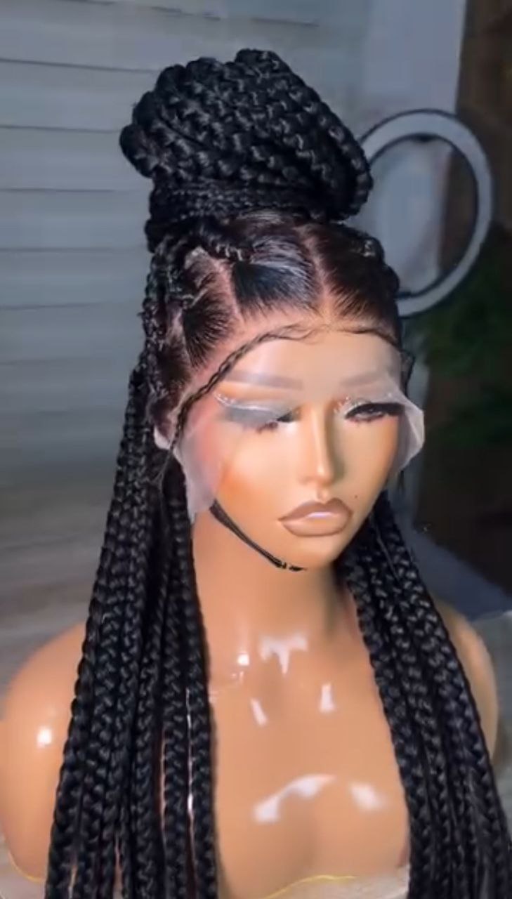 Wig Kat (Jumbo knotless Braids)