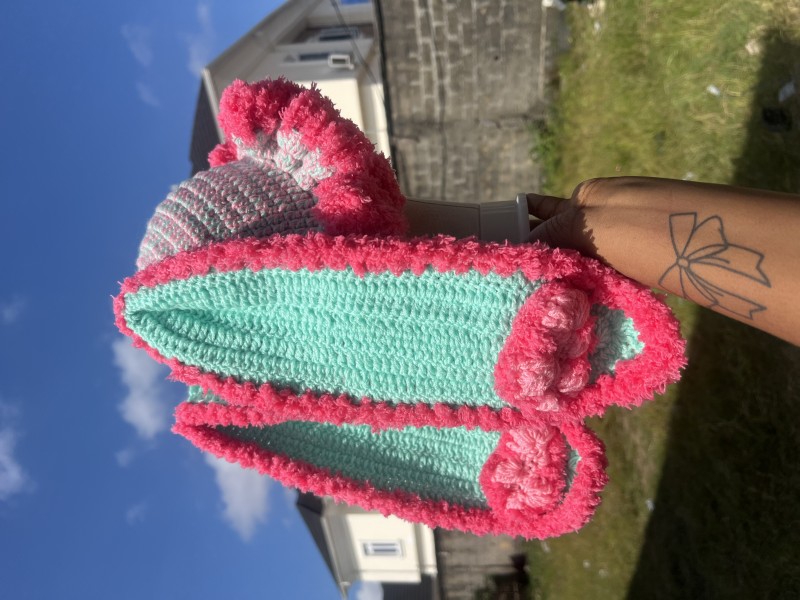 Ruffle Hat with Bunny Ears(cloud detail)