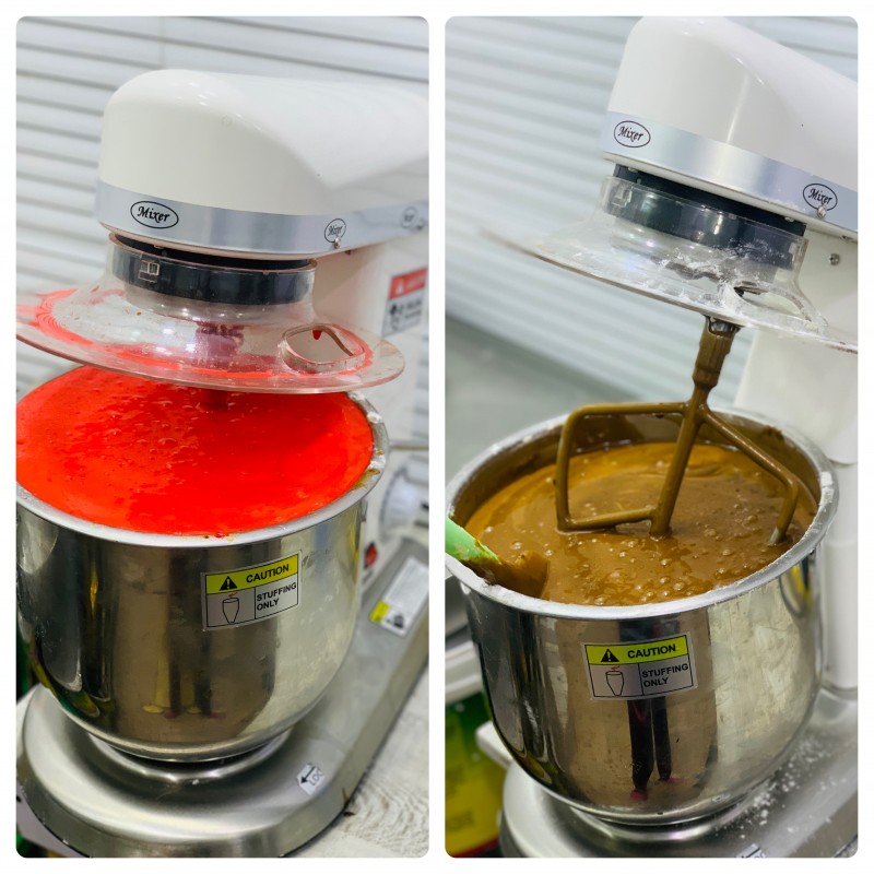 Oil Base Chocolate Cake