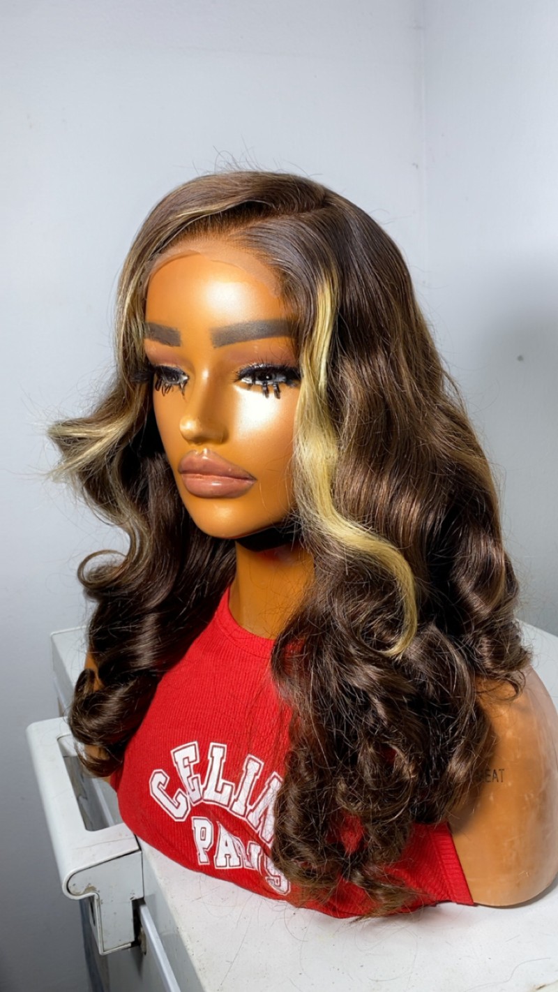 SDD bouncy birthmark wig