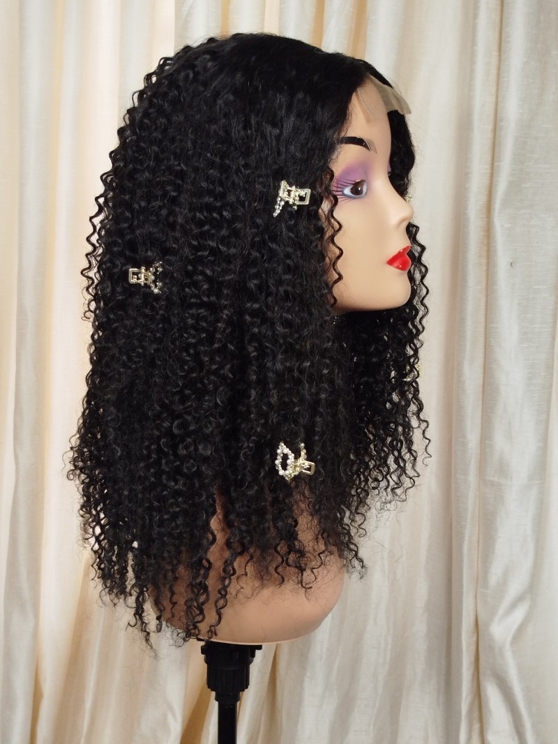 Kinky curly