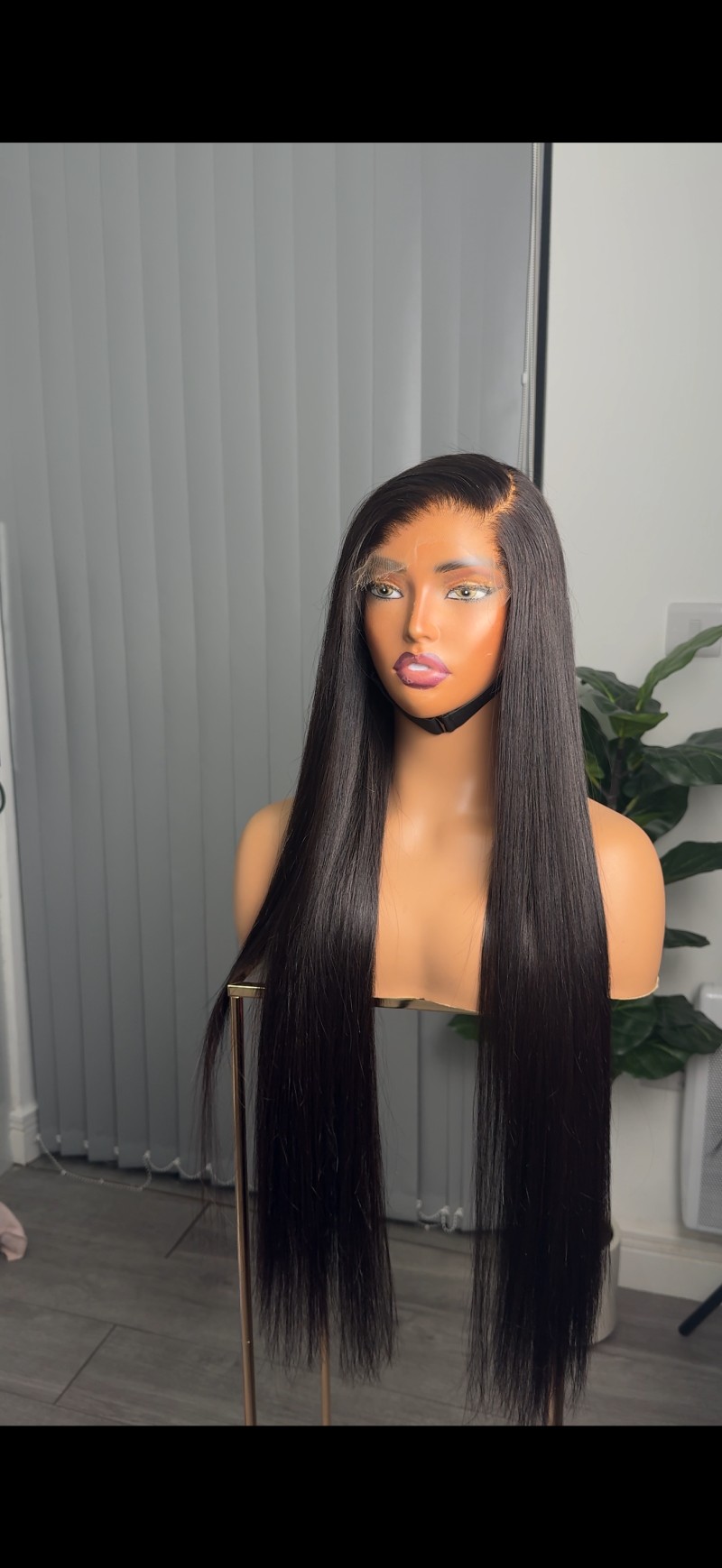 26' straight with h d lace  closure