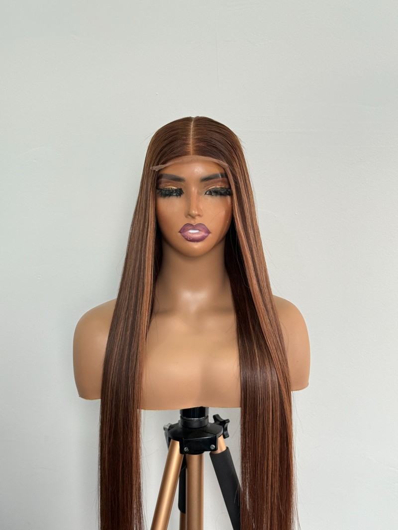 28” buss down blonde/brown highlight unit