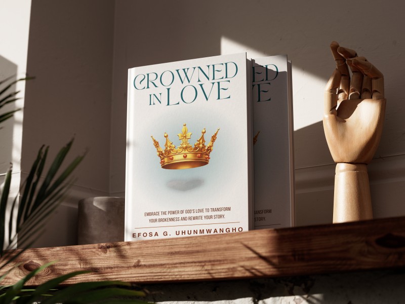Crowned in Love Paperback