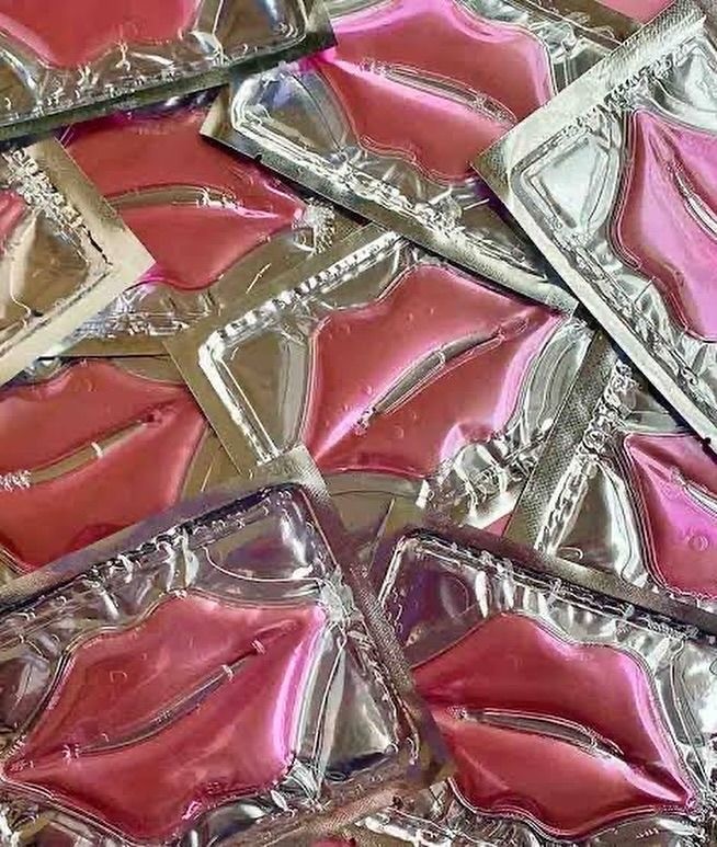 Lip mask